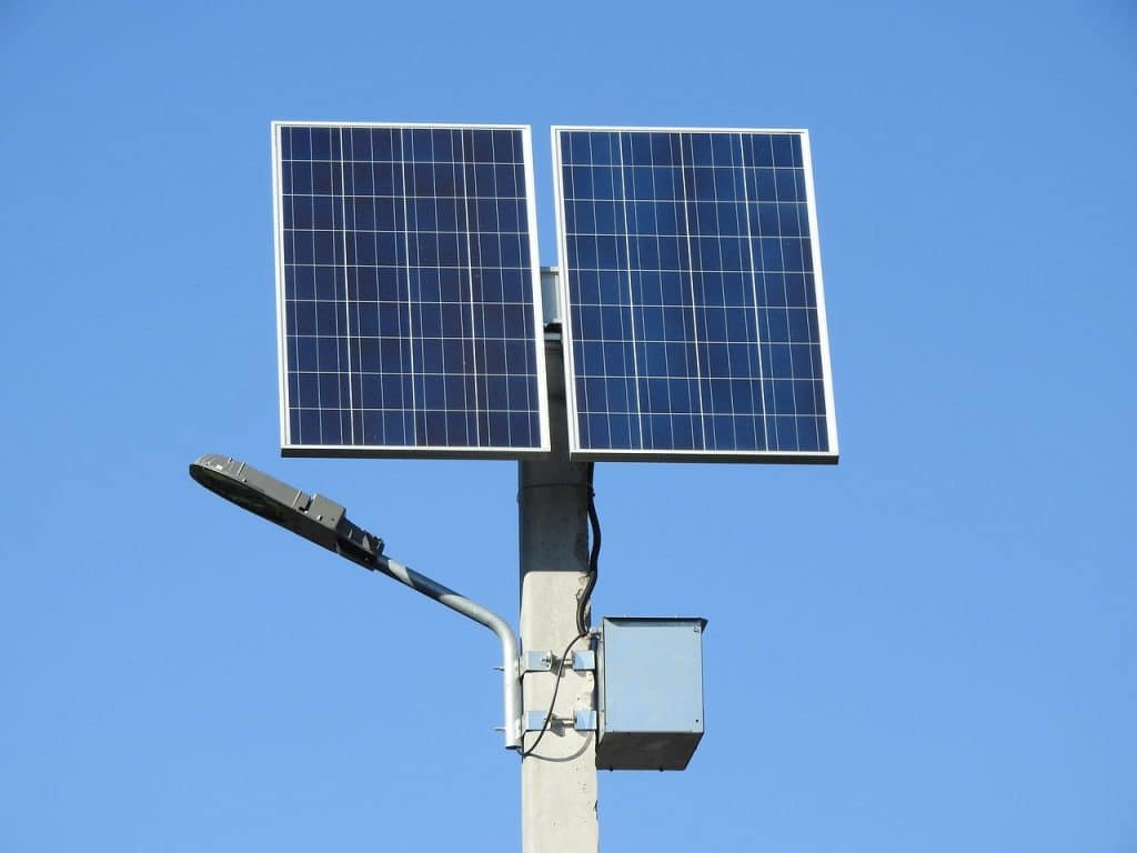 Panneau solaire avec batterie solaire